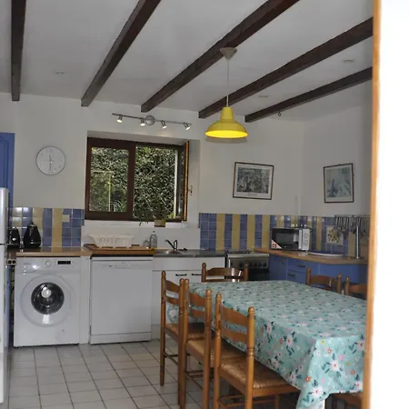 Vakantiehuis Les Glycines - Shared Heated Pool - Garden - Garden Of Eden *